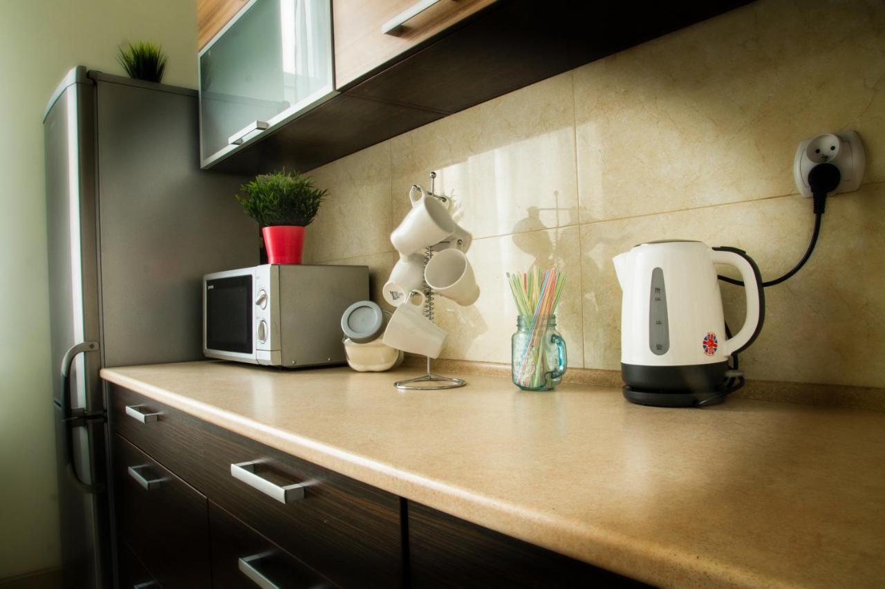 Apartament Pomaranczowy Narutowicza 11 ลูบลิน ภายนอก รูปภาพ